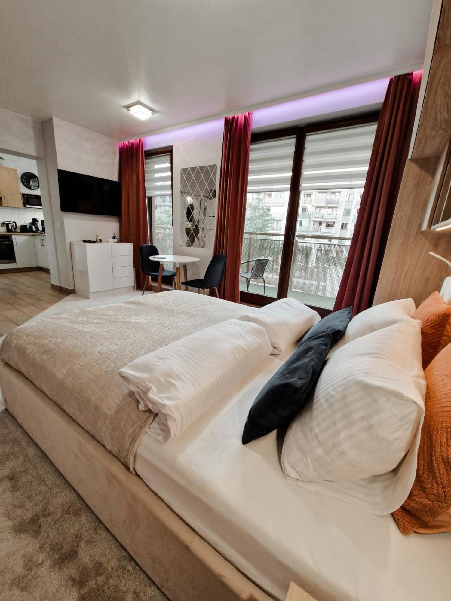 Green Terrace Centrum Apartment 弗罗茨瓦夫 外观 照片